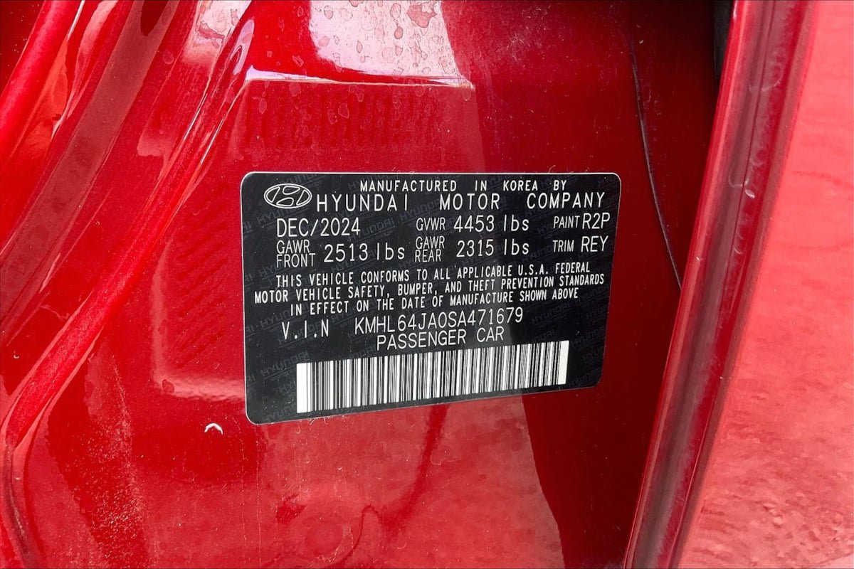 Used 2025 Hyundai Sonata SEL FWD image 34