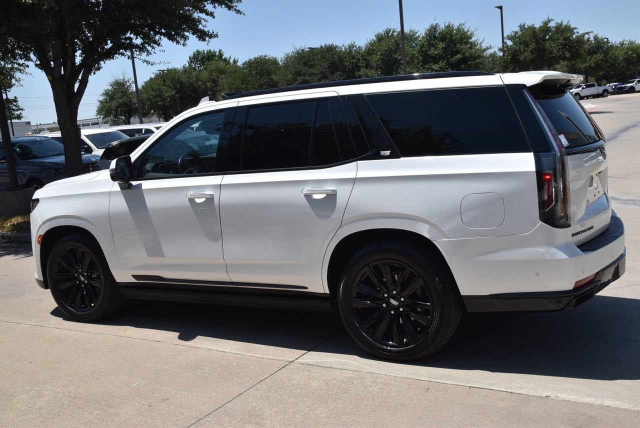 Used 2022 Cadillac Escalade Sport w/ Touring Package AWD/4WD image 11