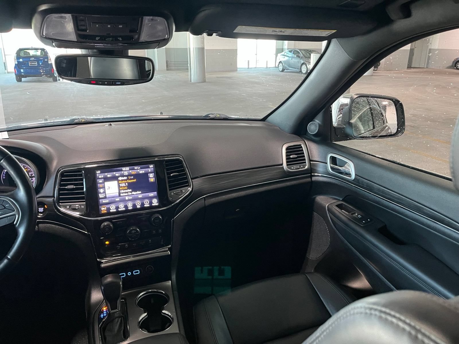 Used 2022 Jeep Grand Cherokee Limited AWD/4WD image 39