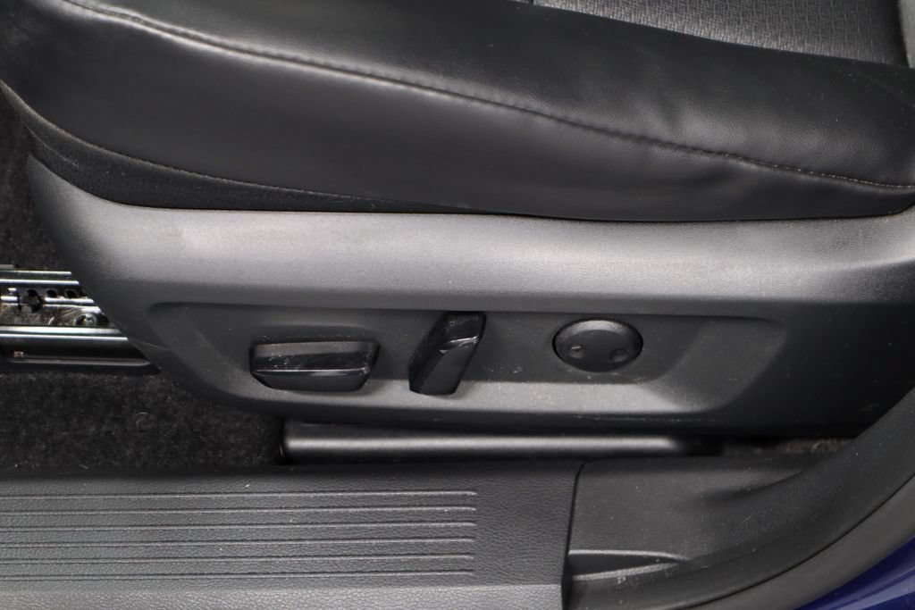 Certified 2023 Nissan Rogue SV w/ SV Premium B Package AWD/4WD image 25