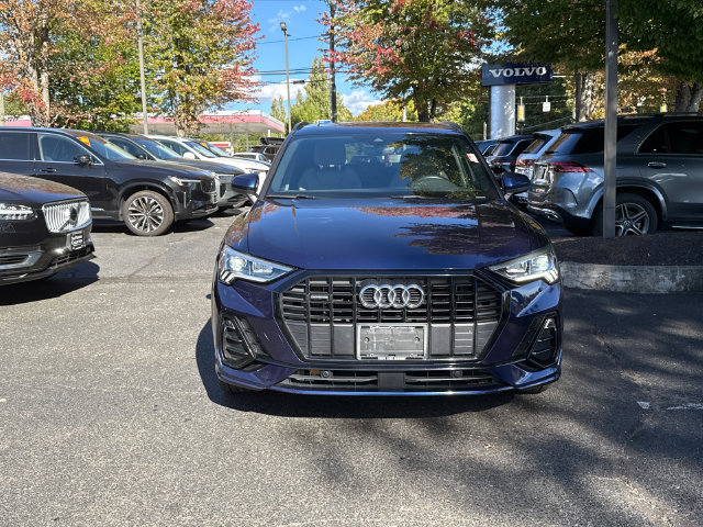 Used 2021 Audi Q3 2.0T Premium Plus w/ Premium Plus Package AWD/4WD image 6