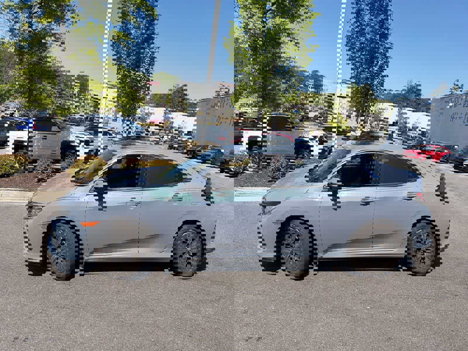 Used 2019 Honda Civic EX image 6