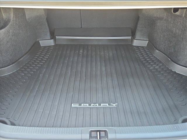 Used 2025 Toyota Camry XSE AWD/4WD image 6