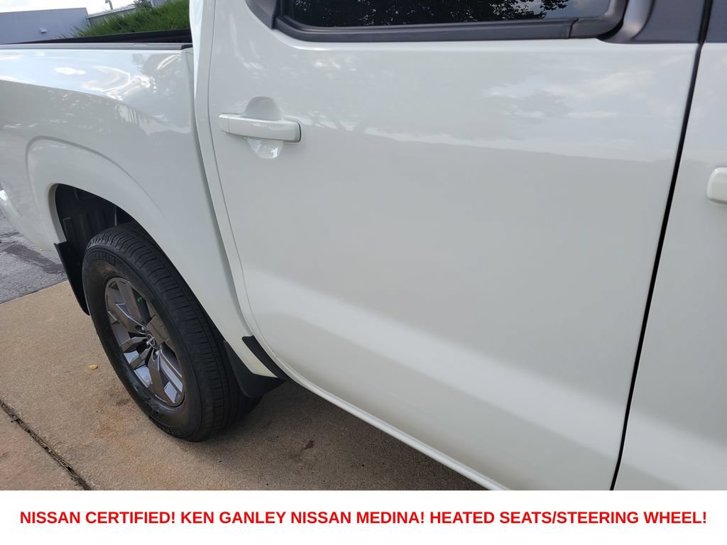 Certified 2025 Nissan Frontier SV w/ SV Convenience Package AWD/4WD image 14