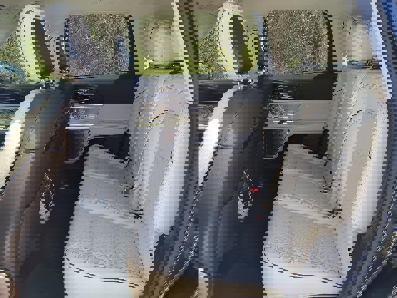 Used 2024 Lincoln Nautilus Black Label w/ Jet Appearance Package (87T) image 12