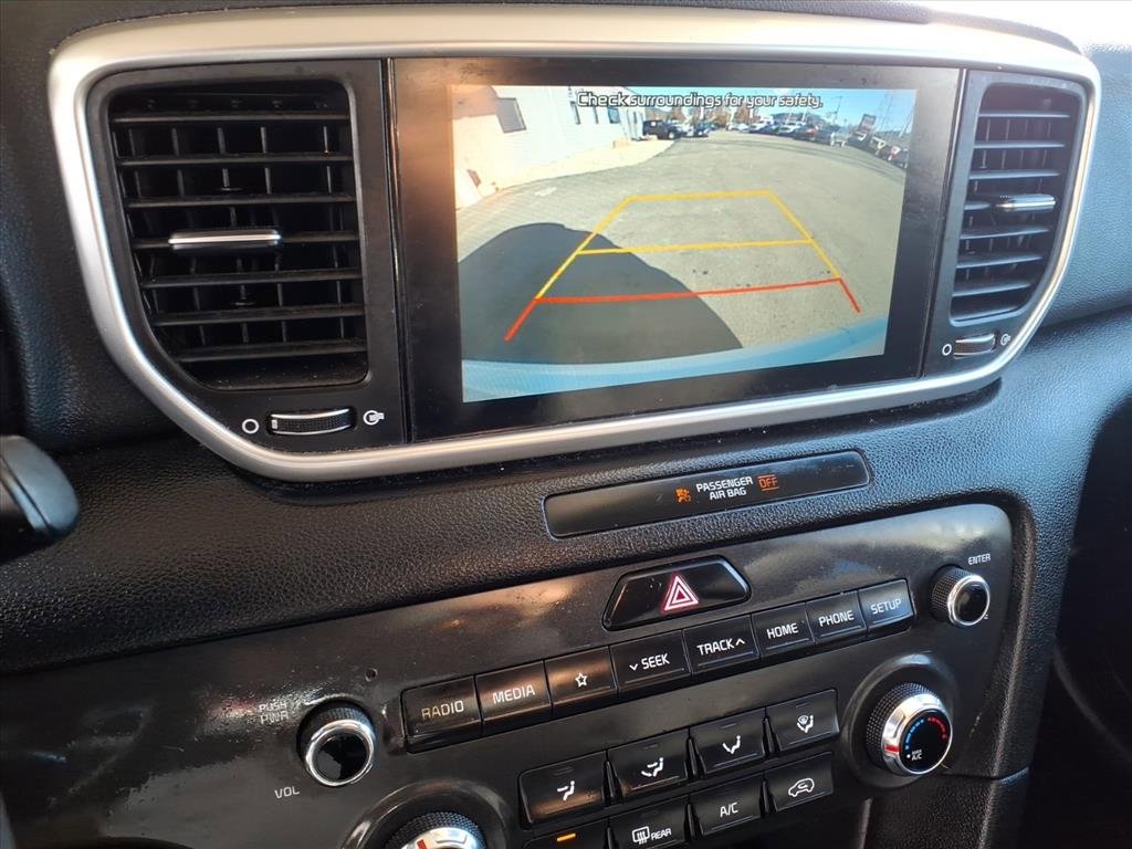 Used 2021 Kia Sportage LX image 13