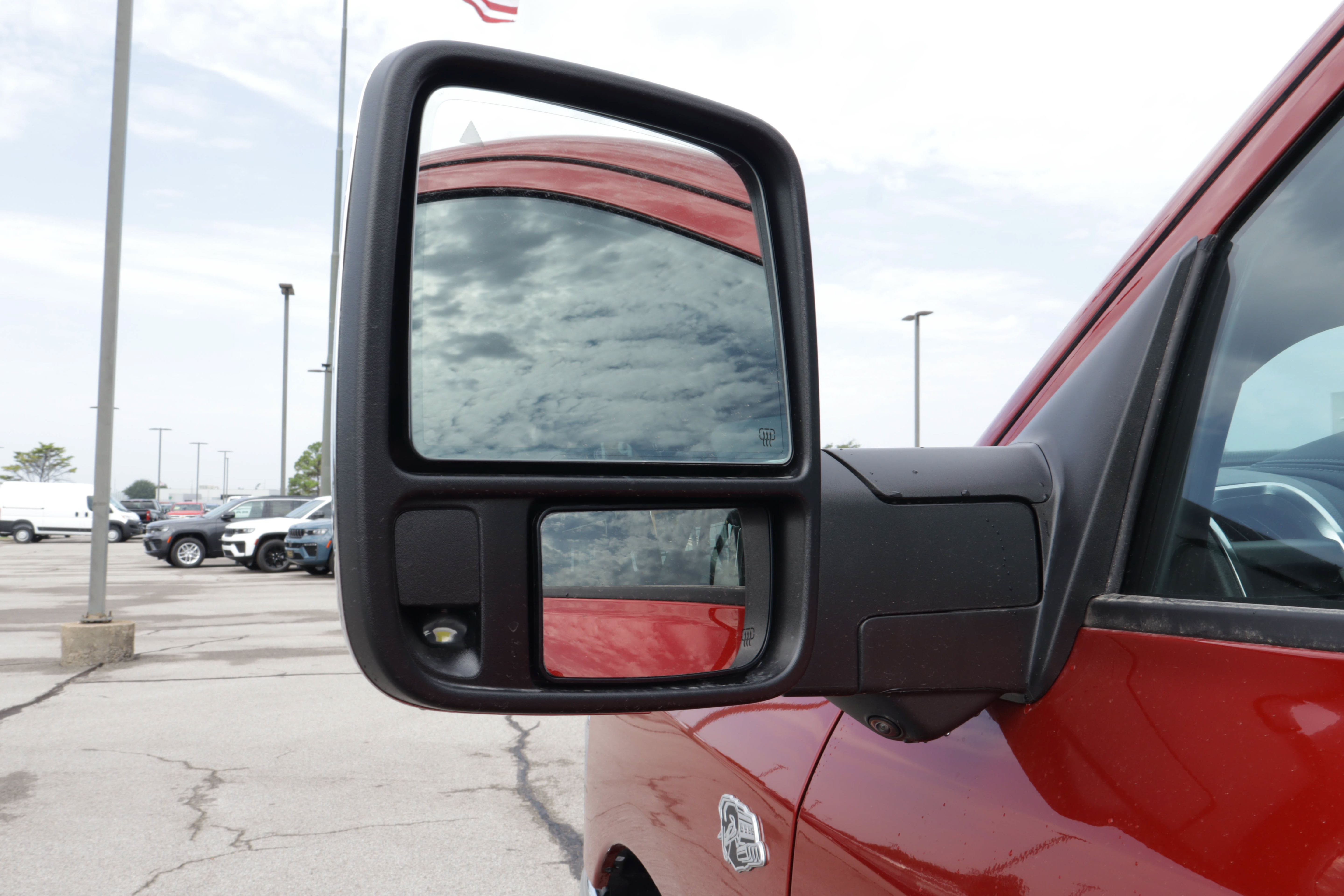 New 2027 RAM 2500 Laramie w/ Towing Technology Group AWD/4WD image 9