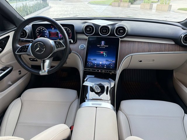 Used 2024 Mercedes-Benz C 300 Sedan image 23