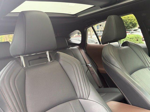 Used 2021 Toyota Venza Limited w/ Advanced Technology Package AWD/4WD image 29