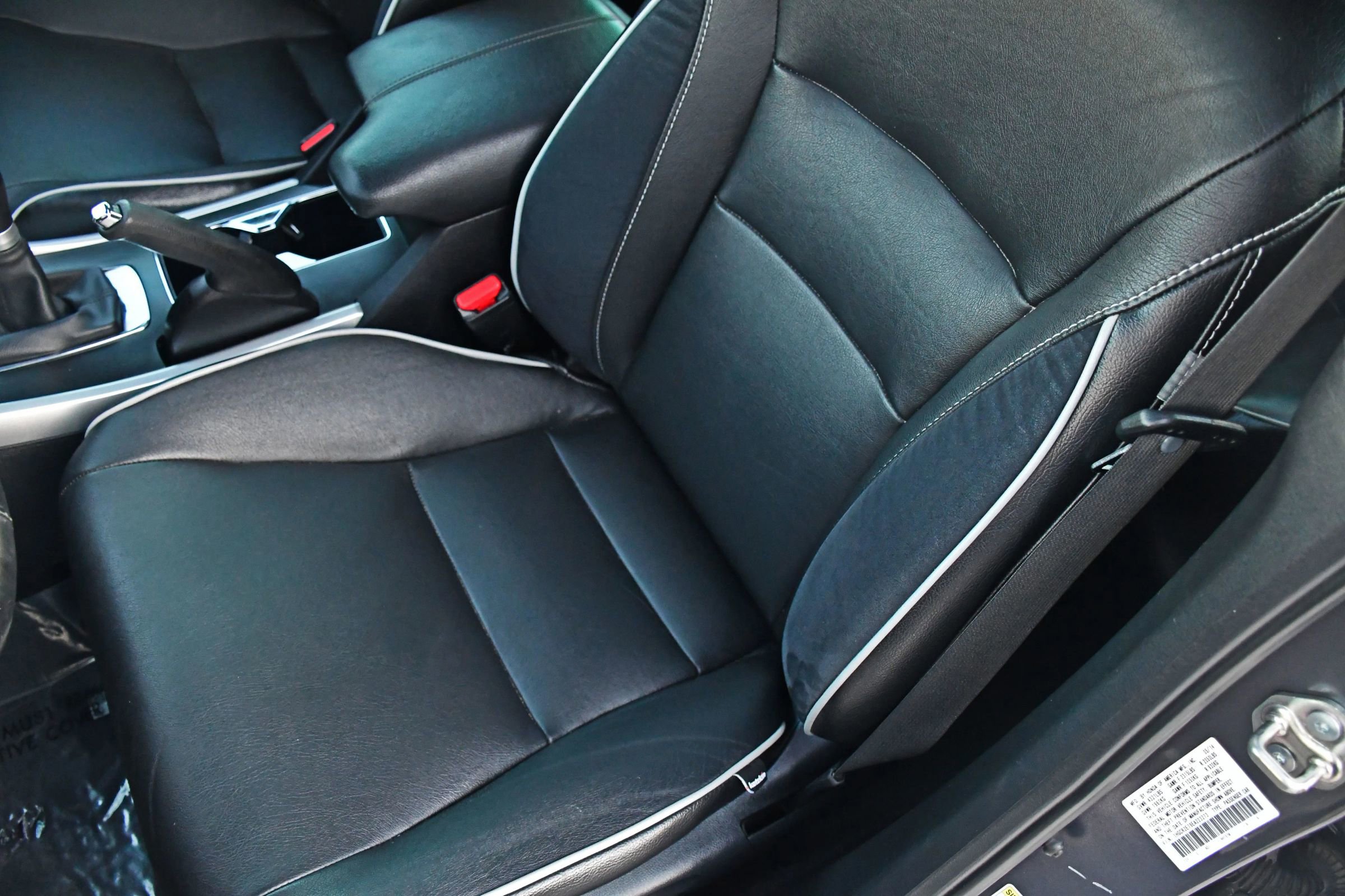 Used 2014 Honda Accord EX image 16