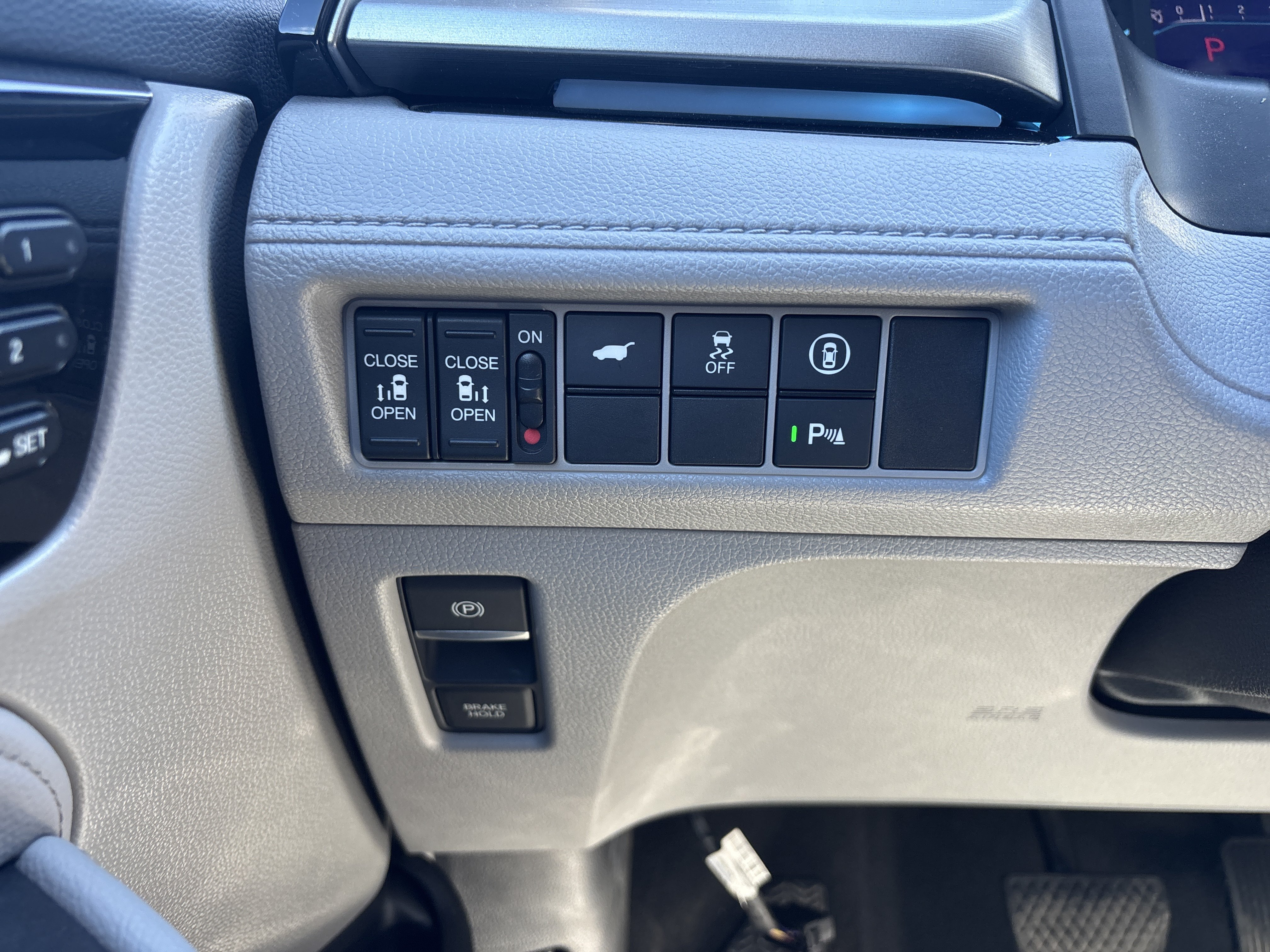 Used 2023 Honda Odyssey Touring image 35
