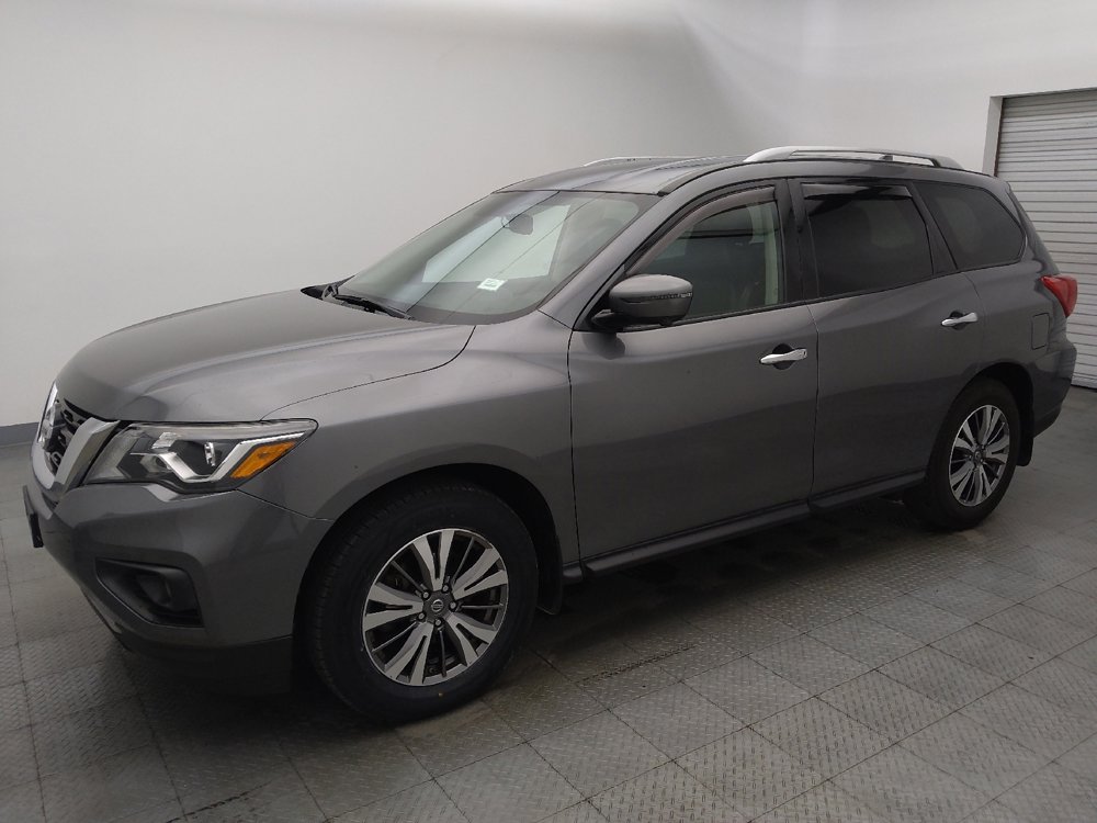 Used 2019 Nissan Pathfinder SL AWD/4WD image 2