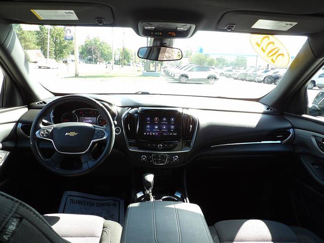 Used 2022 Chevrolet Traverse LT AWD/4WD image 43