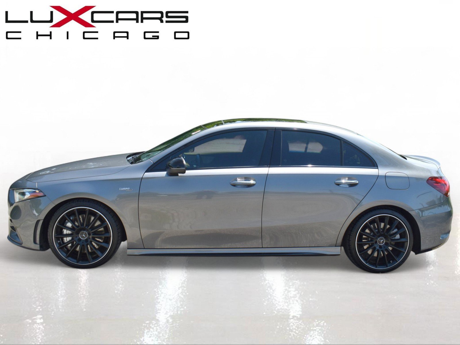 Used 2021 Mercedes-Benz A 35 AMG 4MATIC image 4