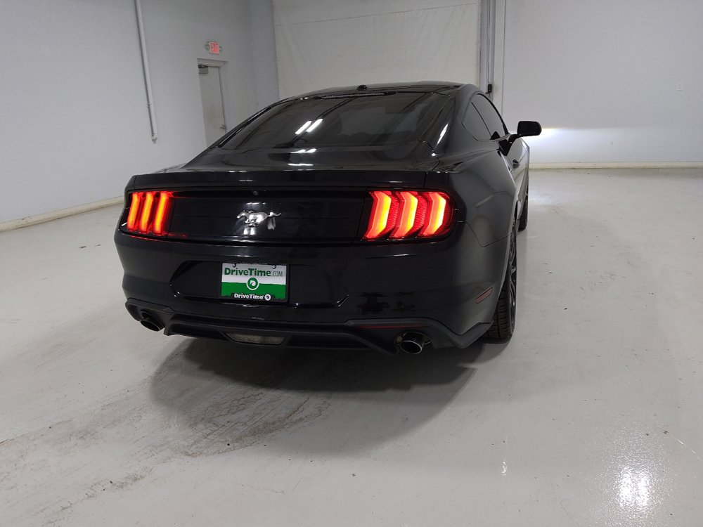 Used 2019 Ford Mustang Coupe RWD image 7
