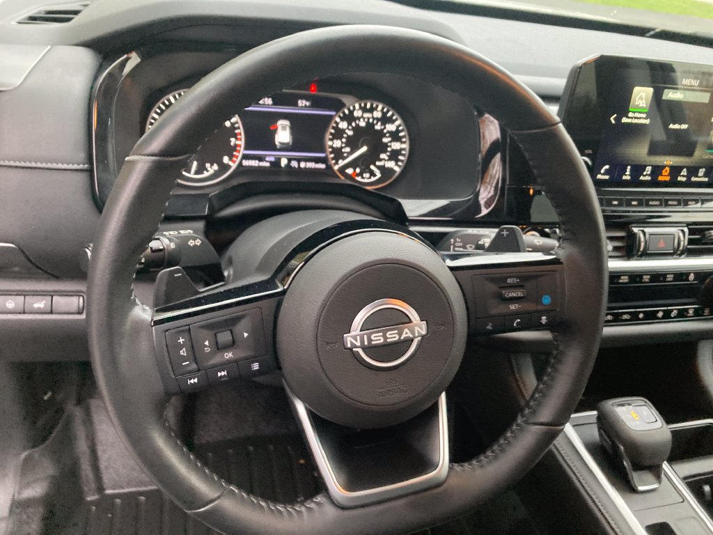Used 2022 Nissan Pathfinder SL w/ SL Premium Package AWD/4WD image 18