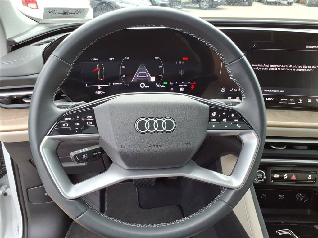 Used 2025 Audi Q5 Premium Plus w/ Premium Plus AWD/4WD image 15