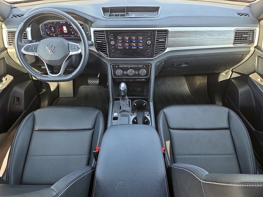 Used 2022 Volkswagen Atlas Cross Sport SE FWD image 14