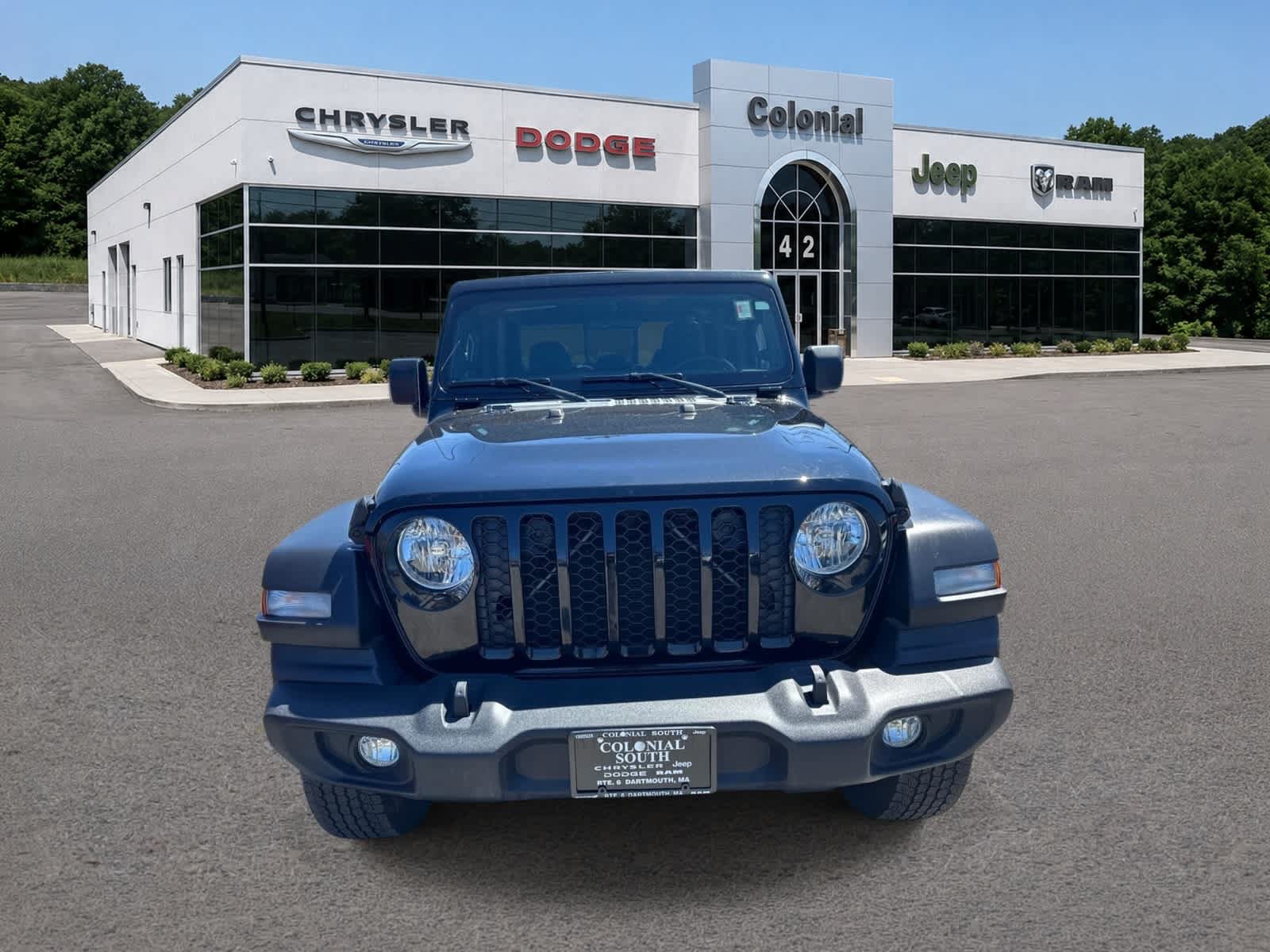 Used 2020 Jeep Gladiator Sport w/ Quick Order Package 24S AWD/4WD image 9
