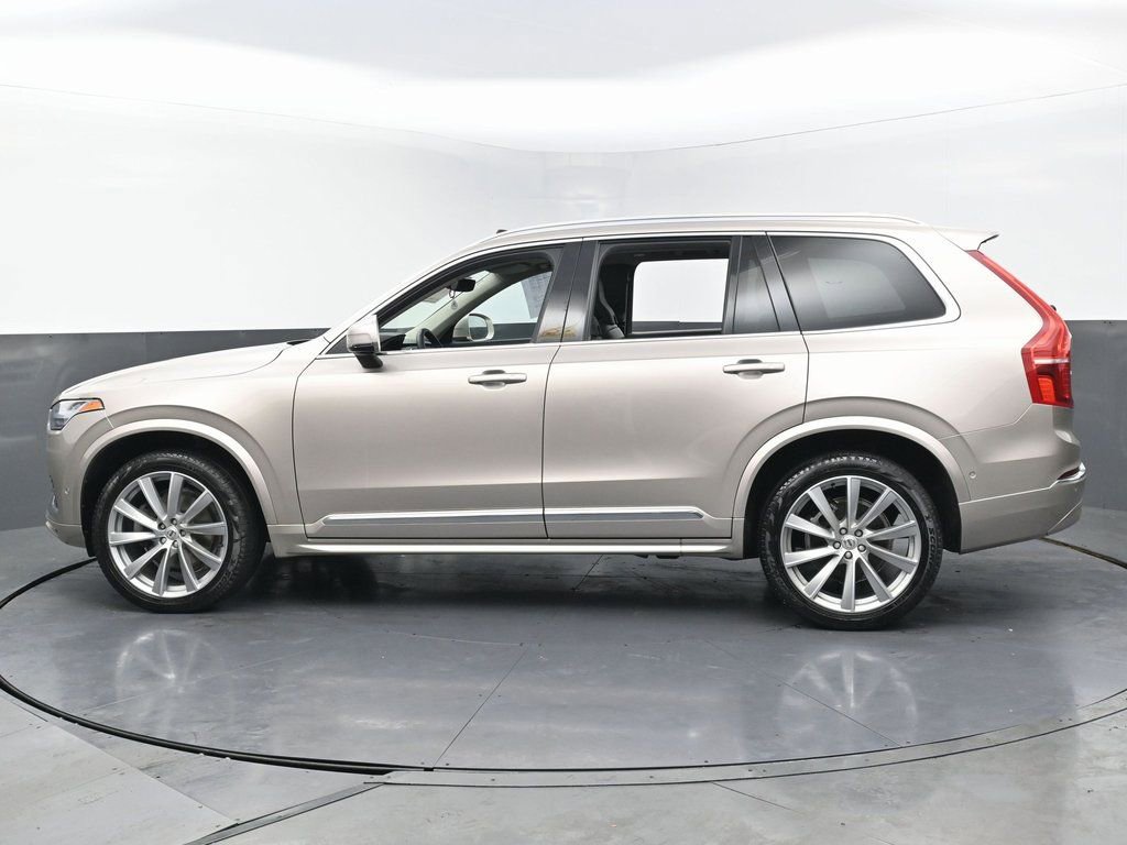 Used 2023 Volvo XC90 B6 Plus AWD/4WD image 10