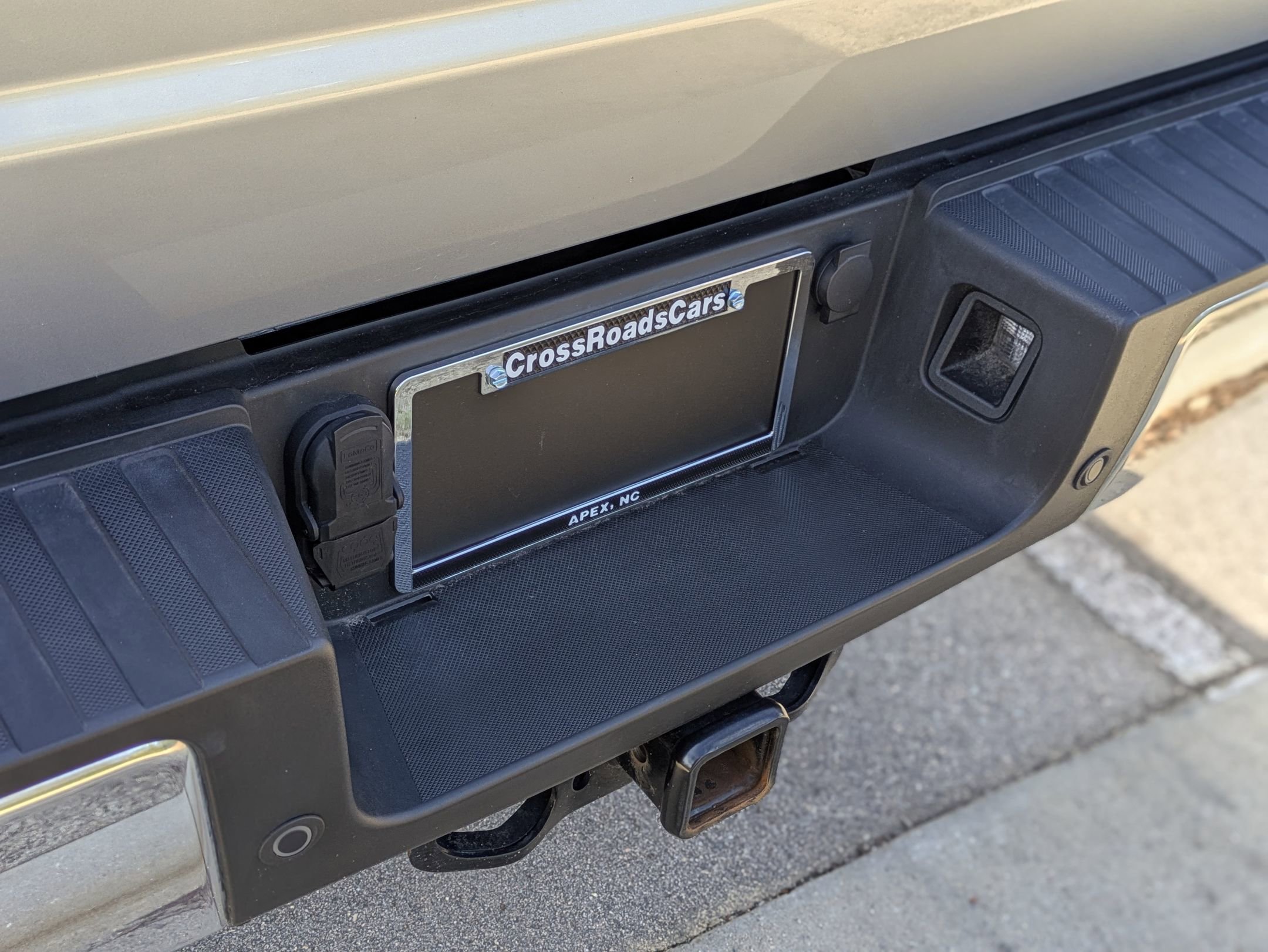 Certified 2024 Ford F350 Lariat w/ Chrome Package image 34