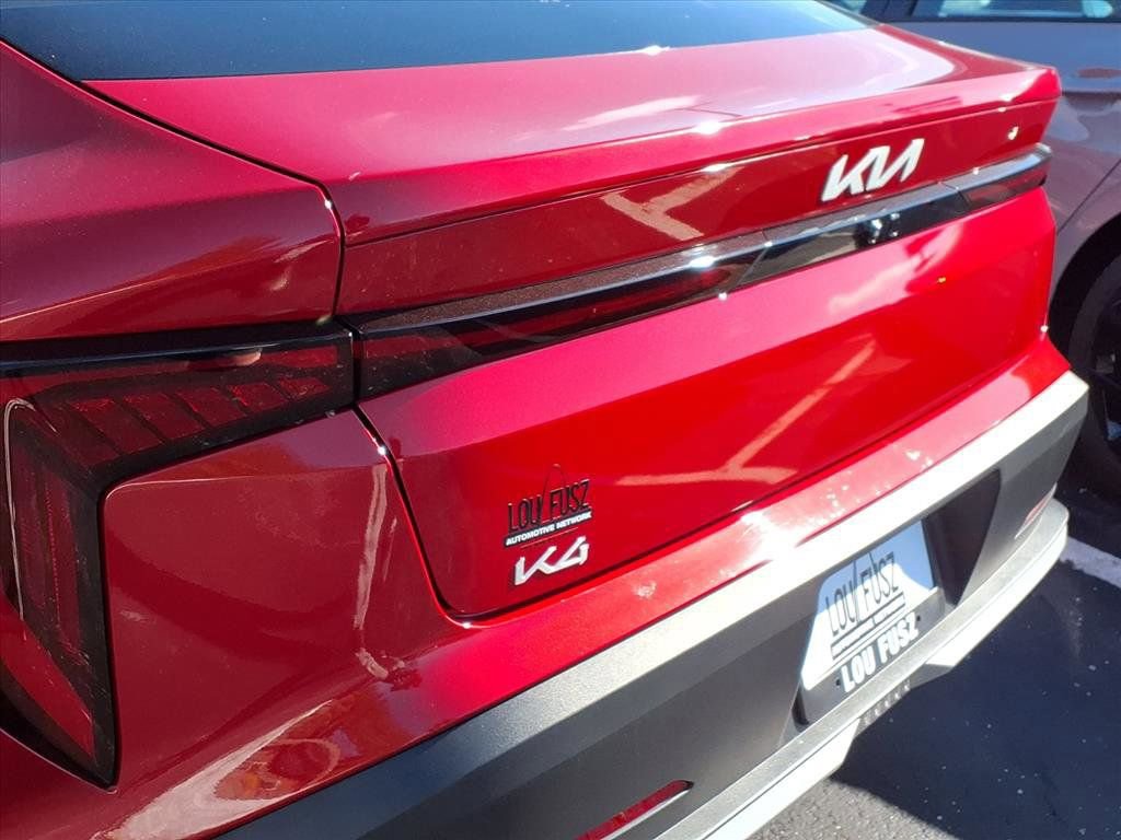 Used 2025 Kia K4 EX image 25
