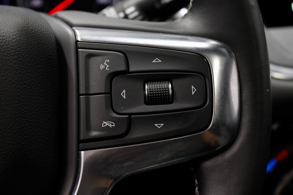 Used 2023 Chevrolet Blazer LT w/ Sound & Technology Package FWD image 28