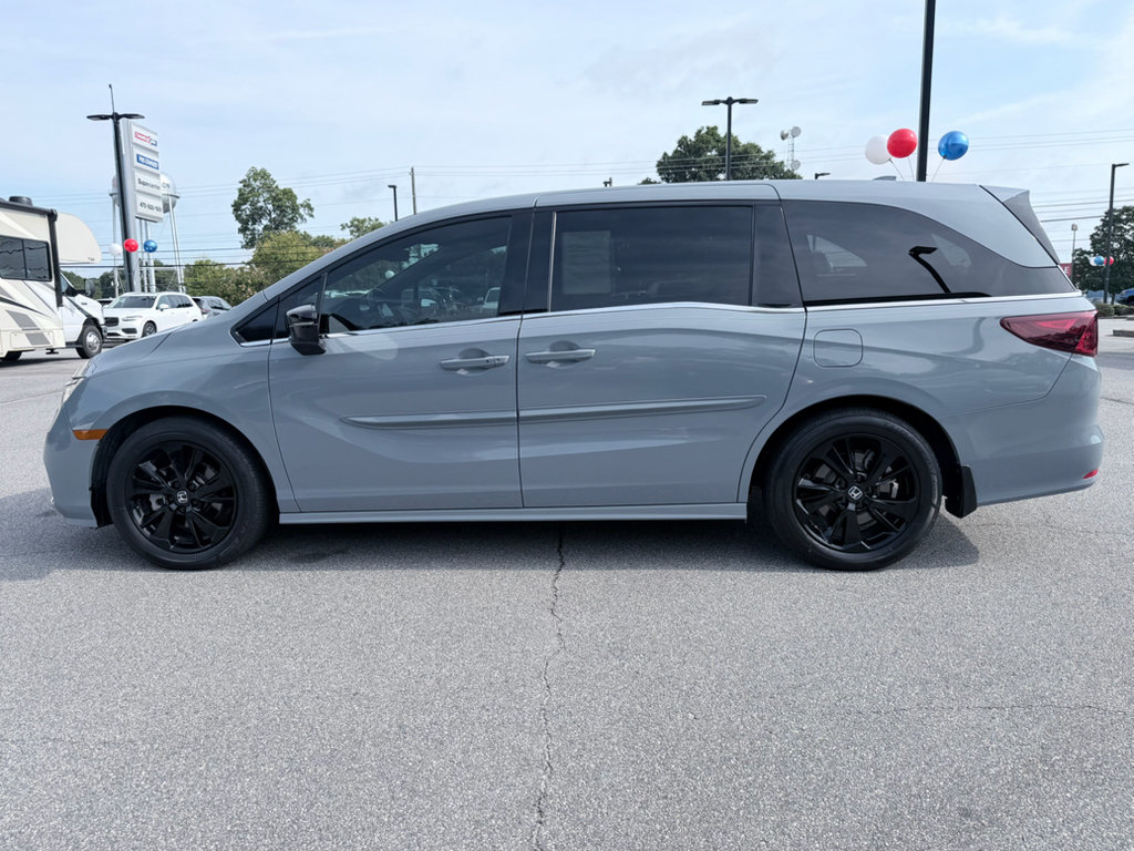 Used 2023 Honda Odyssey Sport image 5