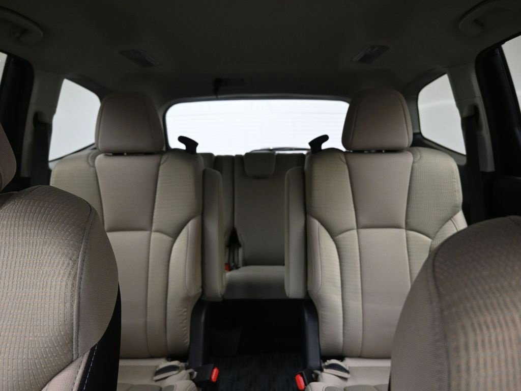 Used 2024 Subaru Ascent Premium w/ Convenience Package image 40