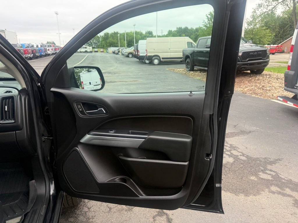 Used 2019 Chevrolet Colorado LT w/ LT Convenience Package AWD/4WD image 49