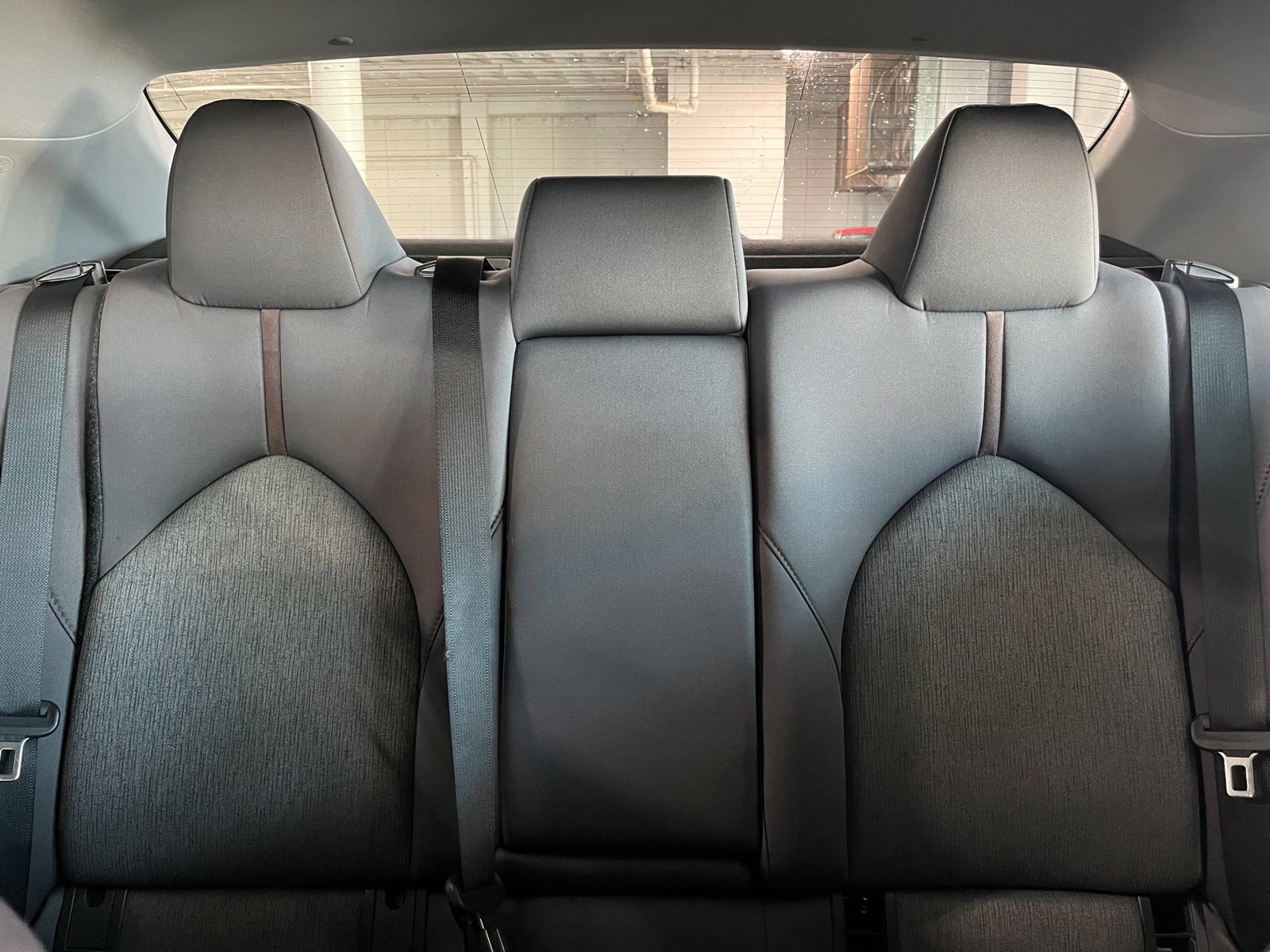 Used 2020 Toyota Camry LE FWD image 19