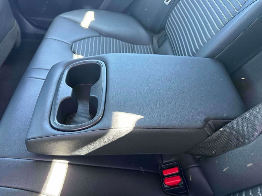 Used 2024 Toyota Camry SE FWD image 10