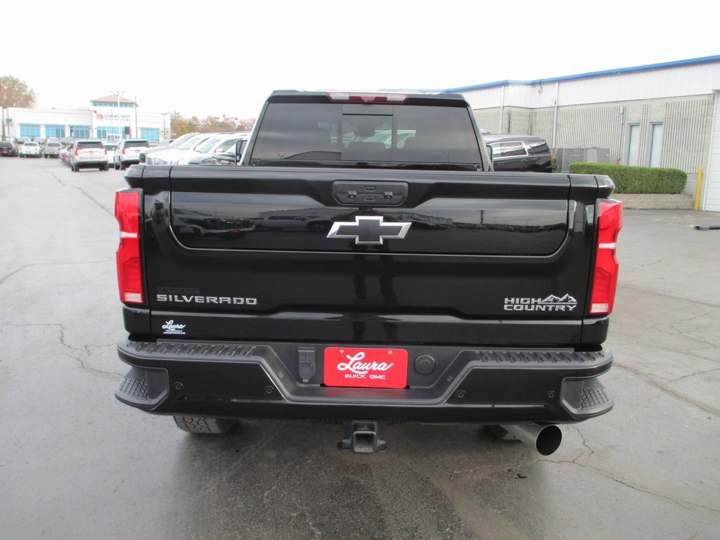 Certified 2024 Chevrolet Silverado 2500 High Country w/ High Country Premium Package image 6
