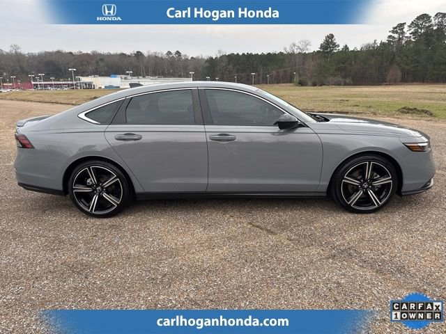 Used 2024 Honda Accord Sport image 7
