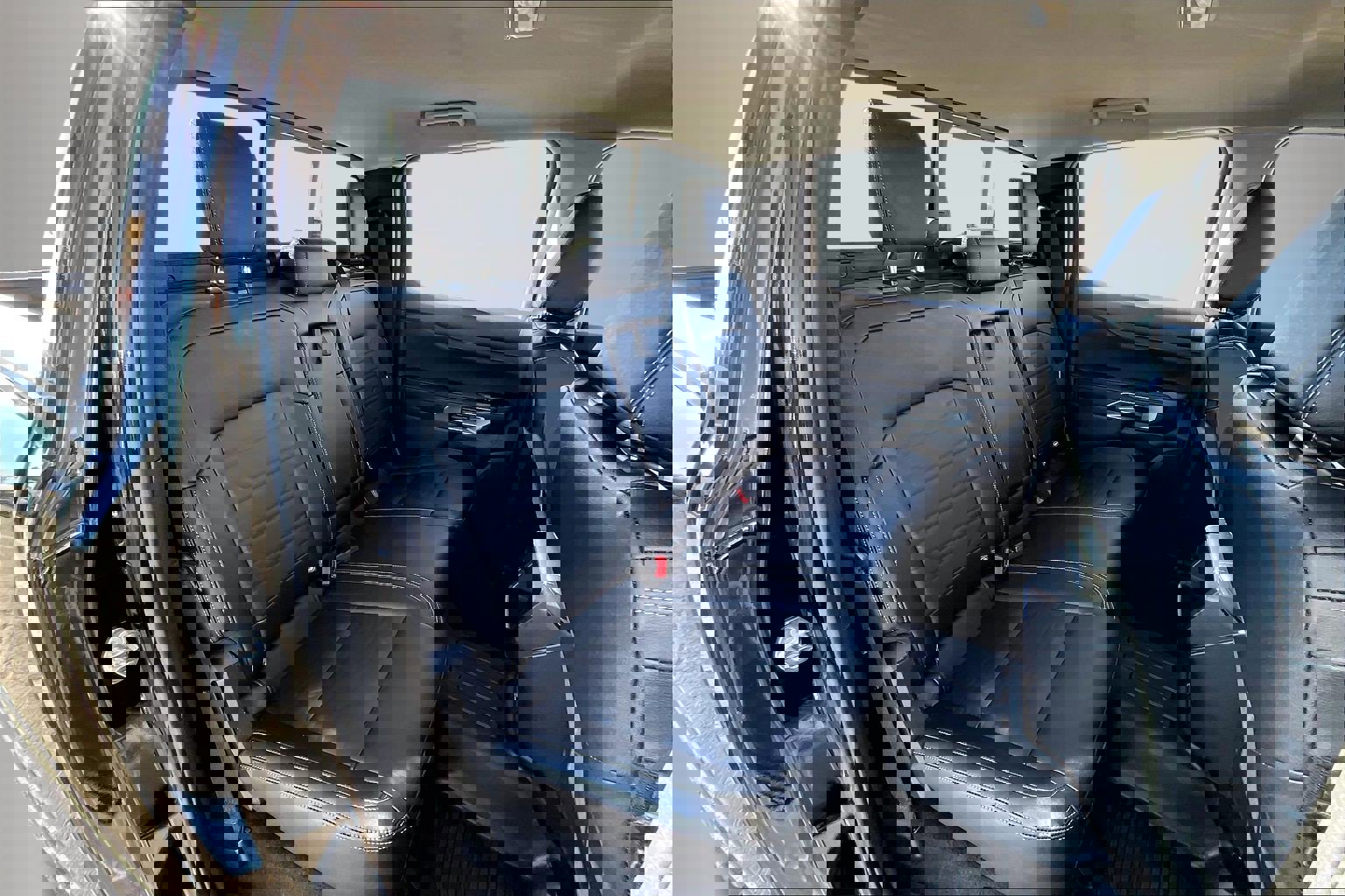 Used 2024 Ford Ranger Lariat w/ FX4 Off-Road Package image 26