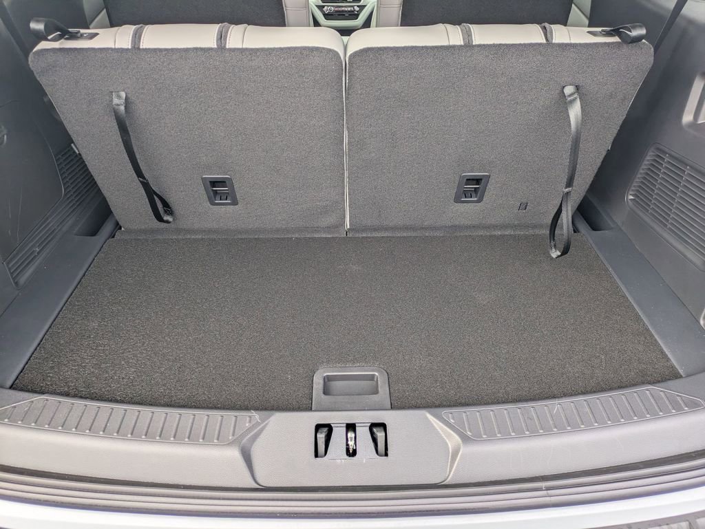 New 2026 Ford Explorer ST w/ Sun And Sound Package image 7