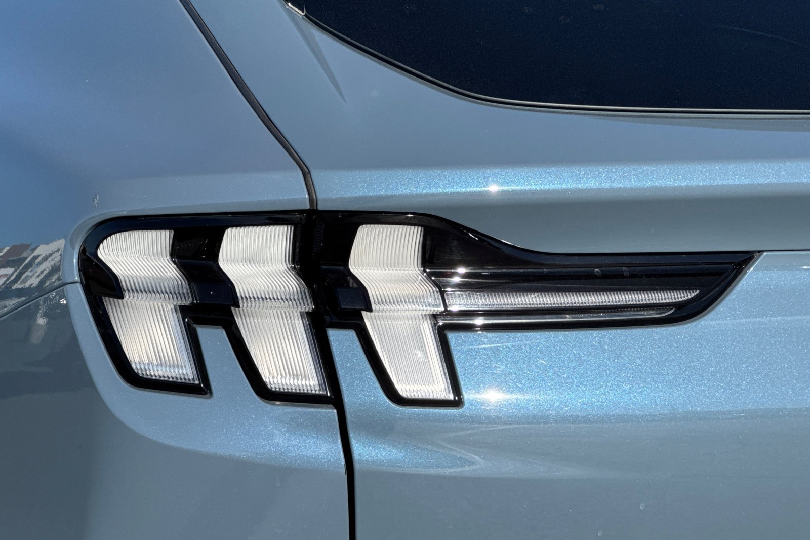 Certified 2023 Ford Mustang Mach-E Select RWD image 27