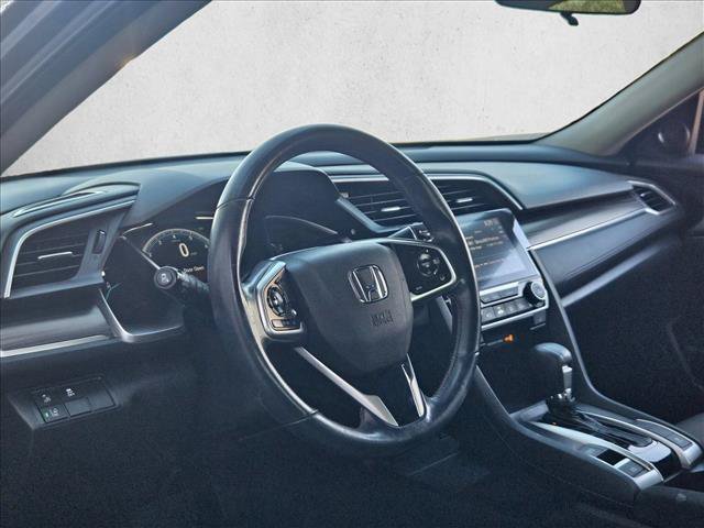Used 2019 Honda Civic EX image 17