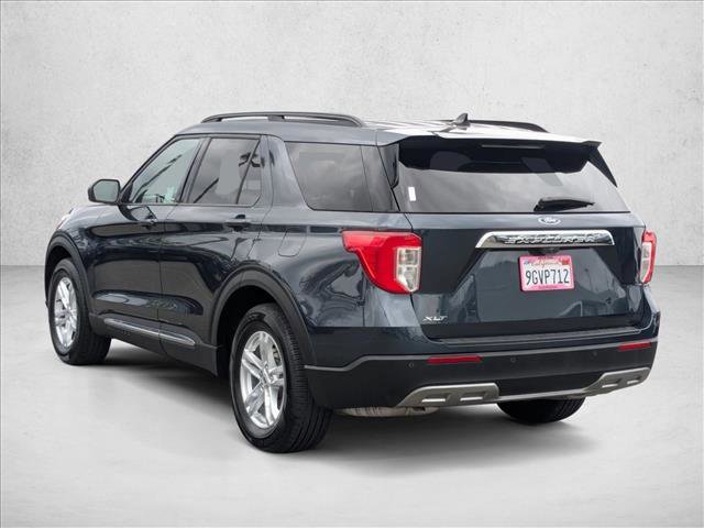 Used 2023 Ford Explorer XLT w/ Equipment Group 202A image 8