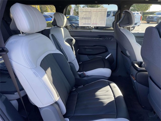 New 2026 Kia EV9 GT-Line image 17