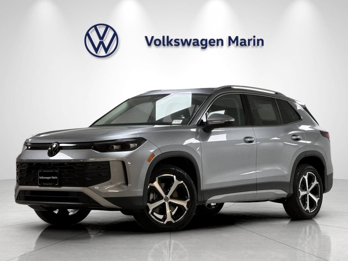 New 2026 Volkswagen Tiguan SE
