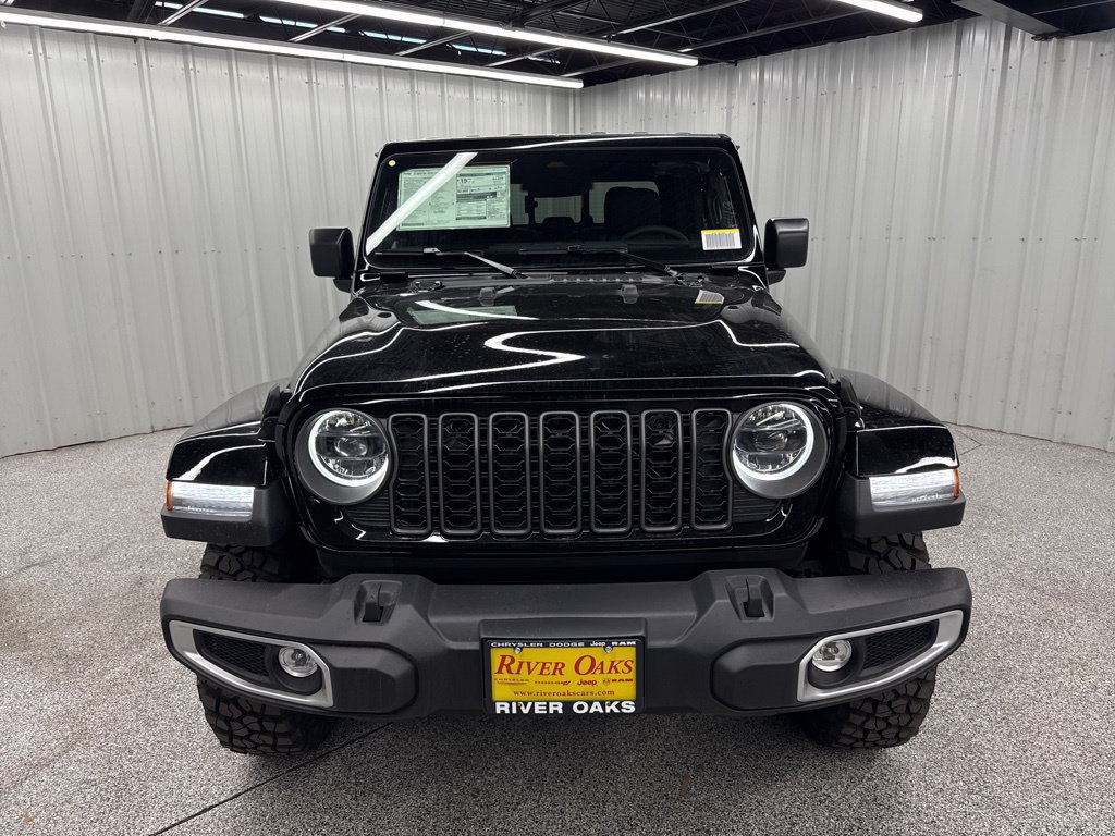 New 2026 Jeep Gladiator Sport AWD/4WD image 2
