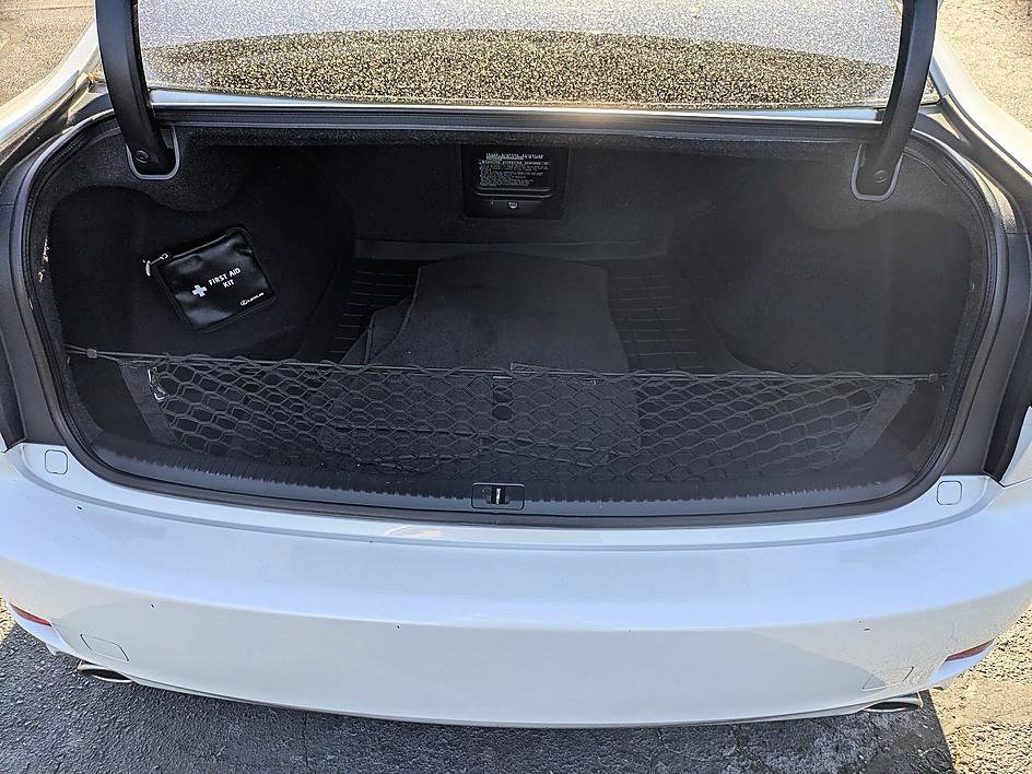 Used 2012 Lexus IS 350 w/ Premium Pkg Value Edition RWD image 29