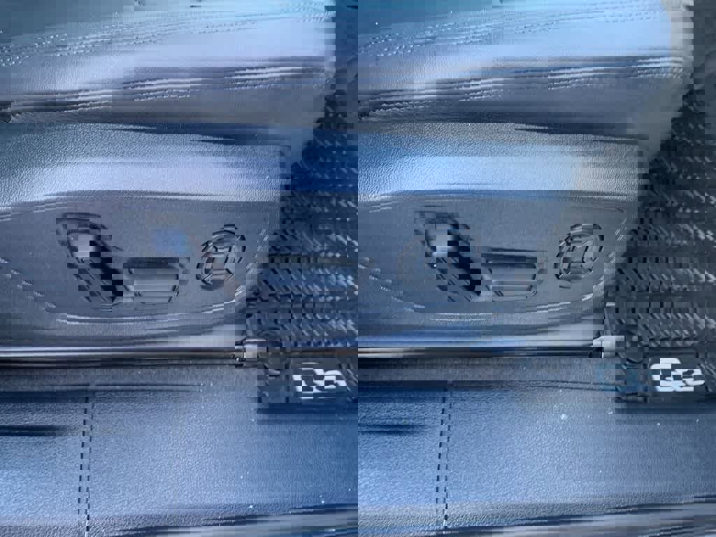 Used 2024 Audi Q3 2.0T Premium image 14