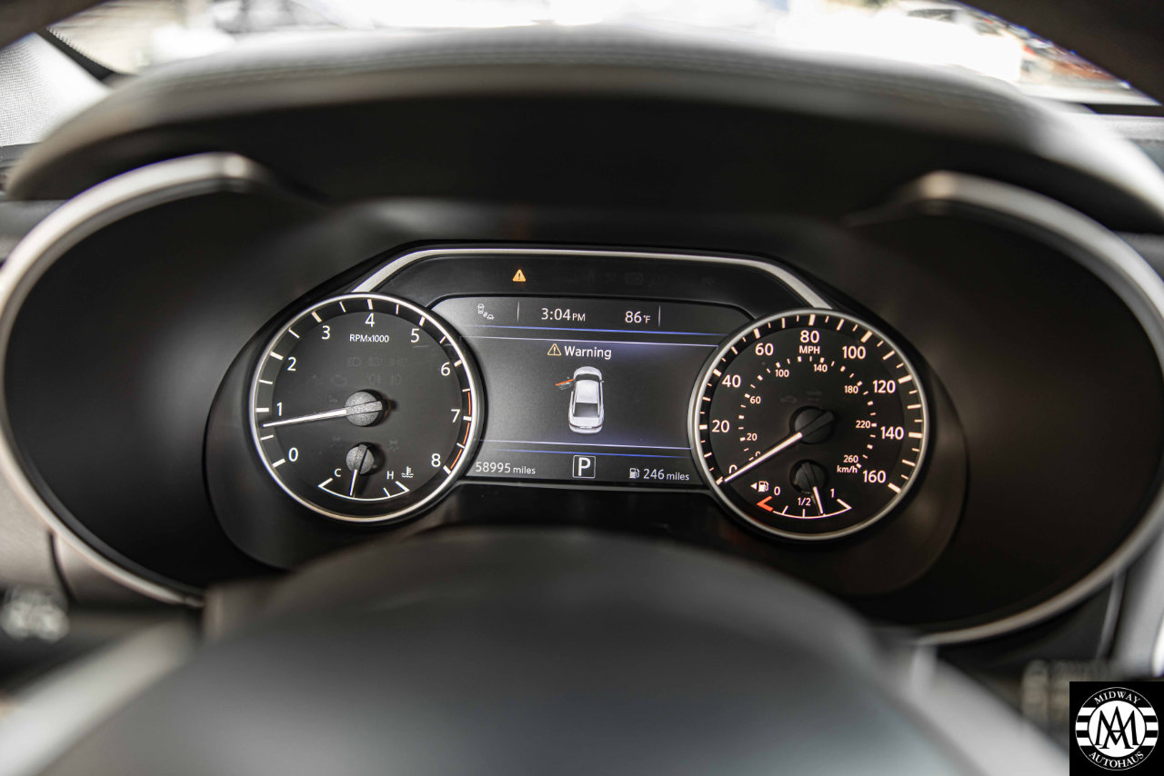 Used 2016 Nissan Maxima Platinum image 23