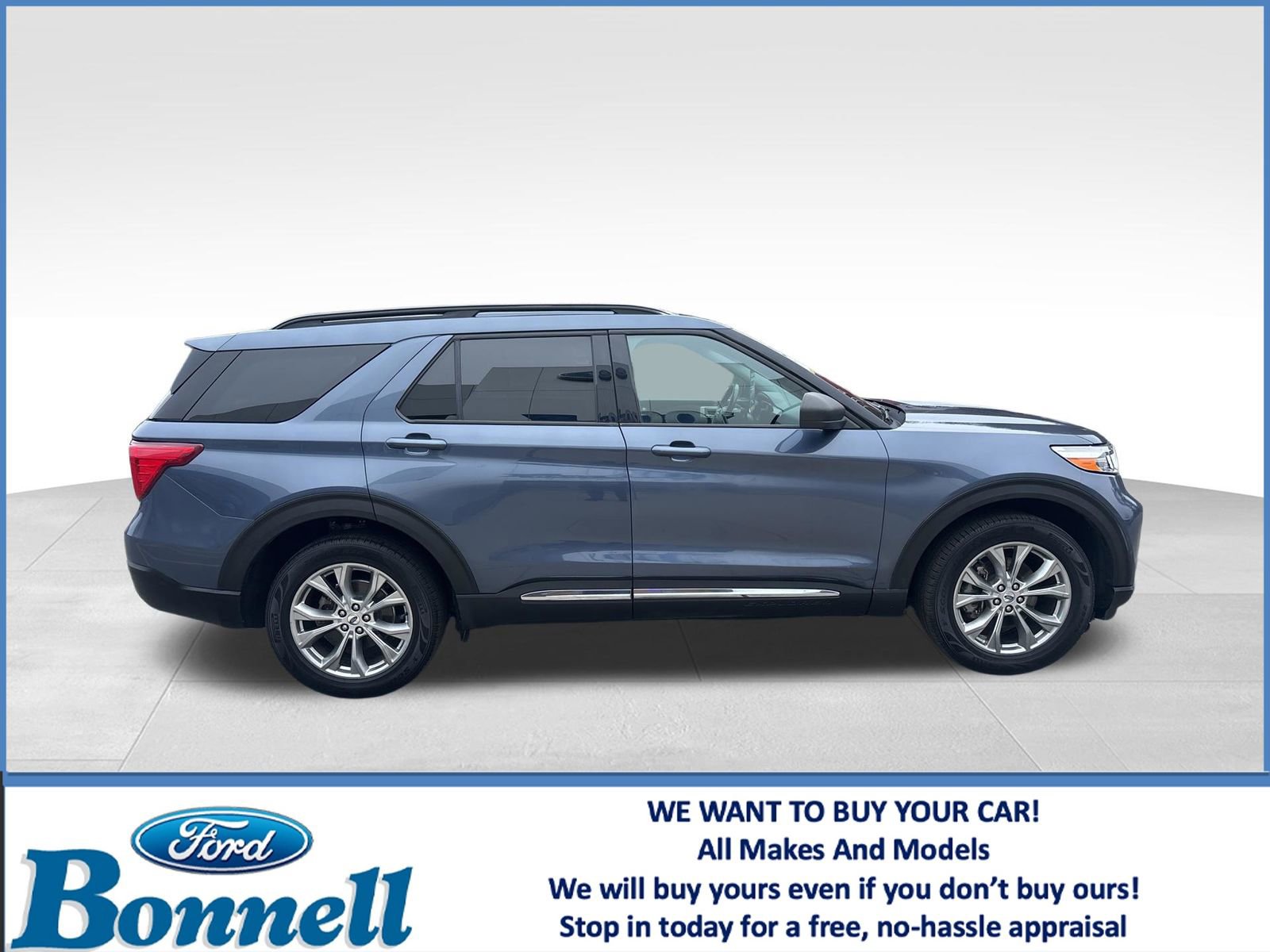 Used 2021 Ford Explorer XLT w/ Equipment Group 202A image 6