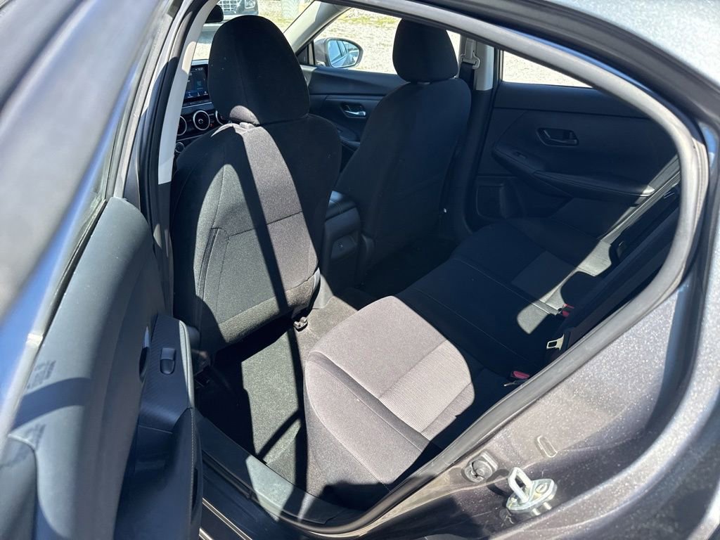 Used 2025 Nissan Sentra SV image 10