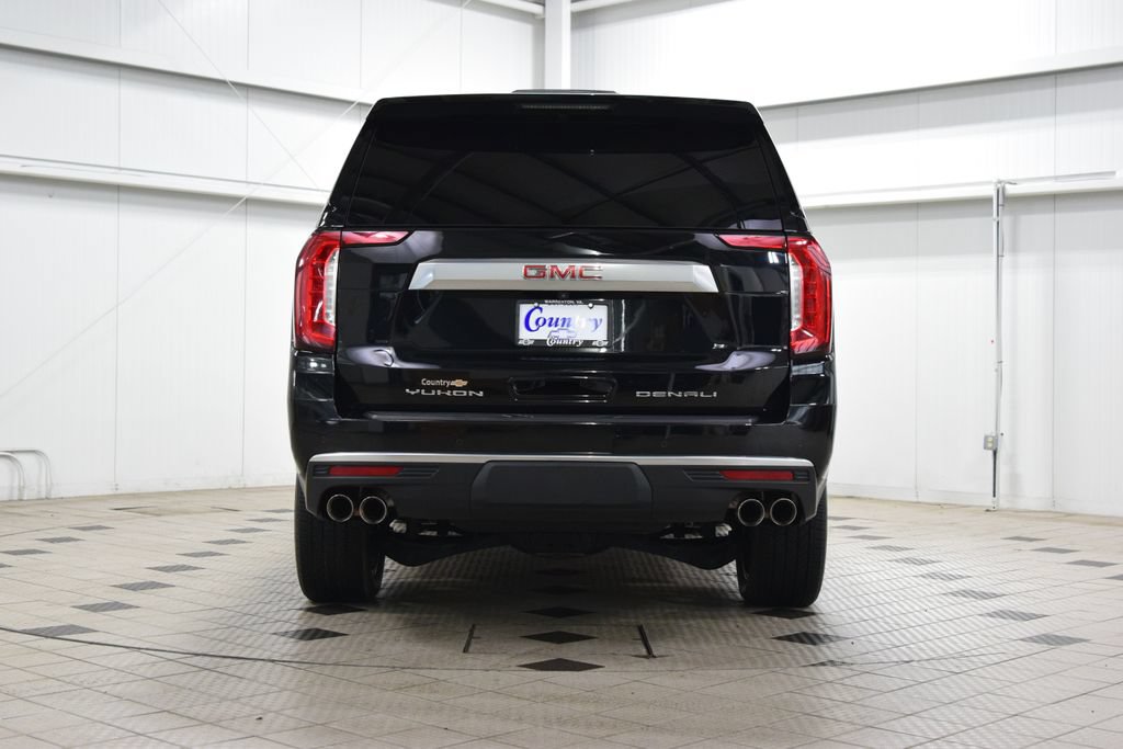 Used 2024 GMC Yukon XL Denali AWD/4WD image 7