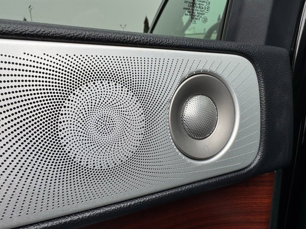 Used 2024 Lincoln Navigator Reserve w/ Equipment Group 201A image 36