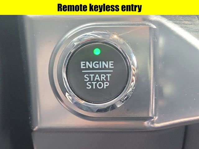 Used 2022 Ford F150 Lariat w/ Equipment Group 502A High image 17